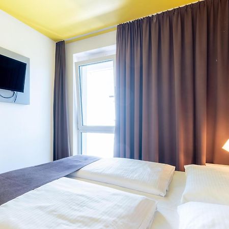 B&B Hotel Stuttgart-Zuffenhausen 외부 사진