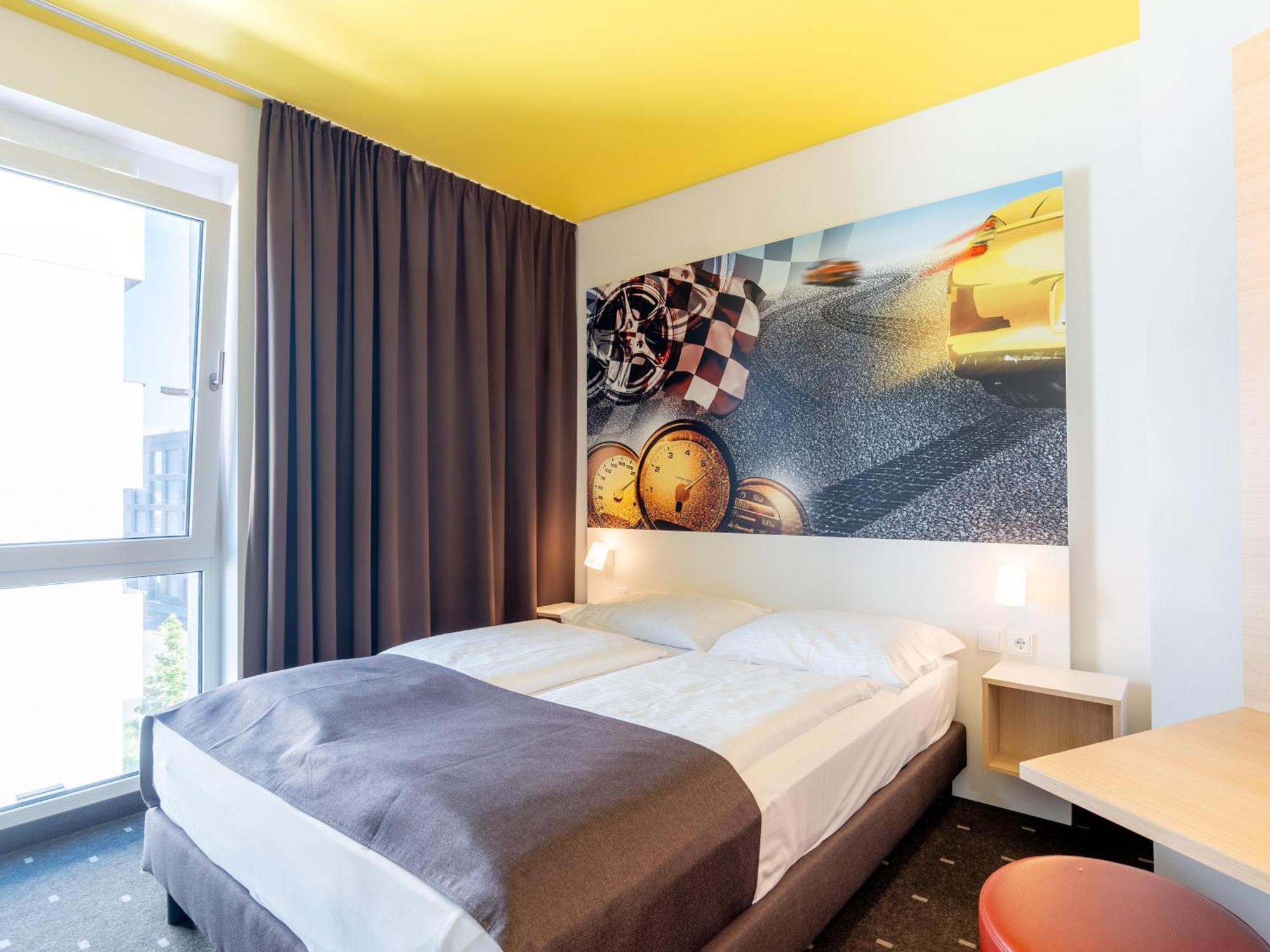B&B Hotel Stuttgart-Zuffenhausen 외부 사진