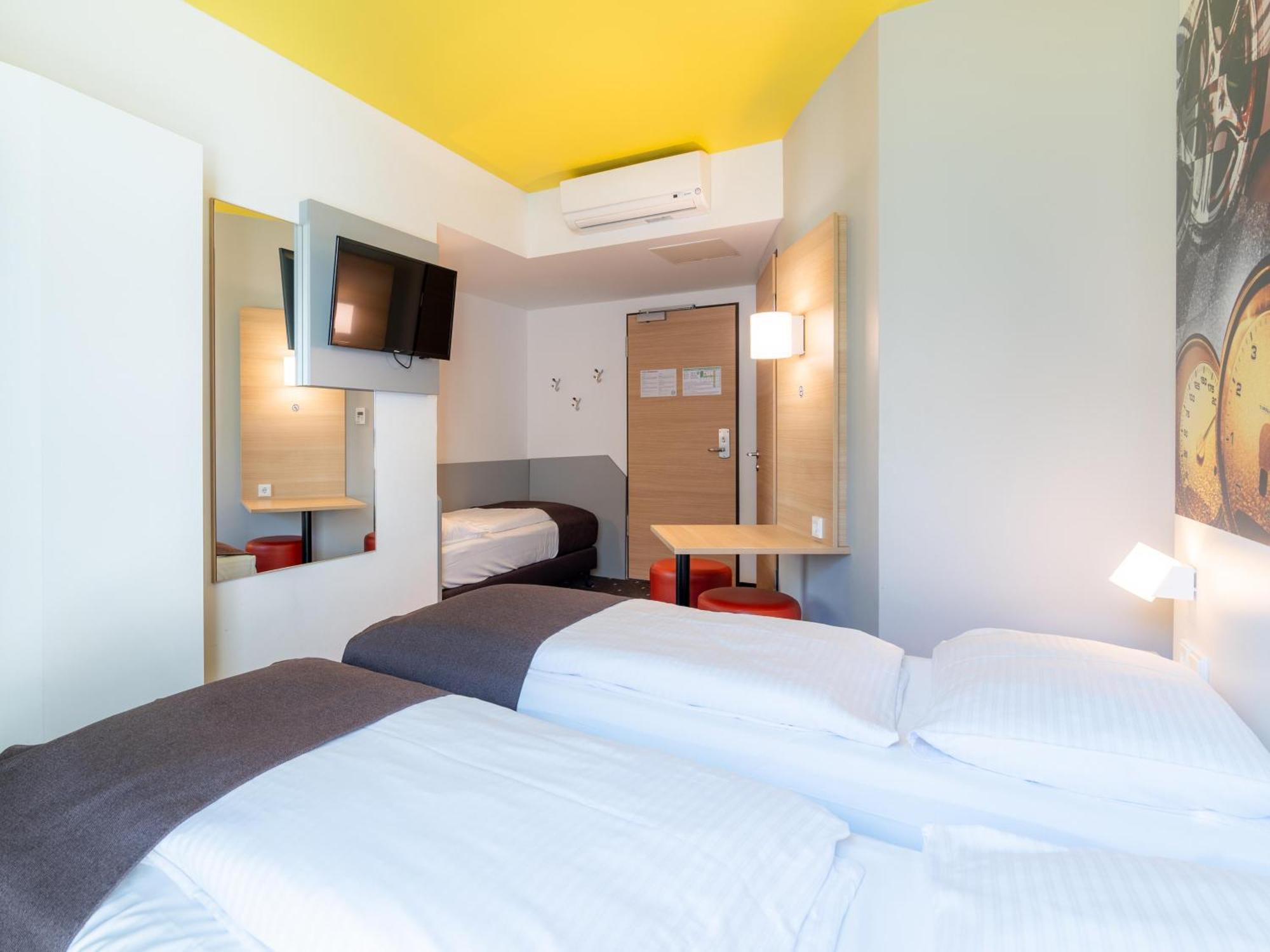 B&B Hotel Stuttgart-Zuffenhausen 외부 사진