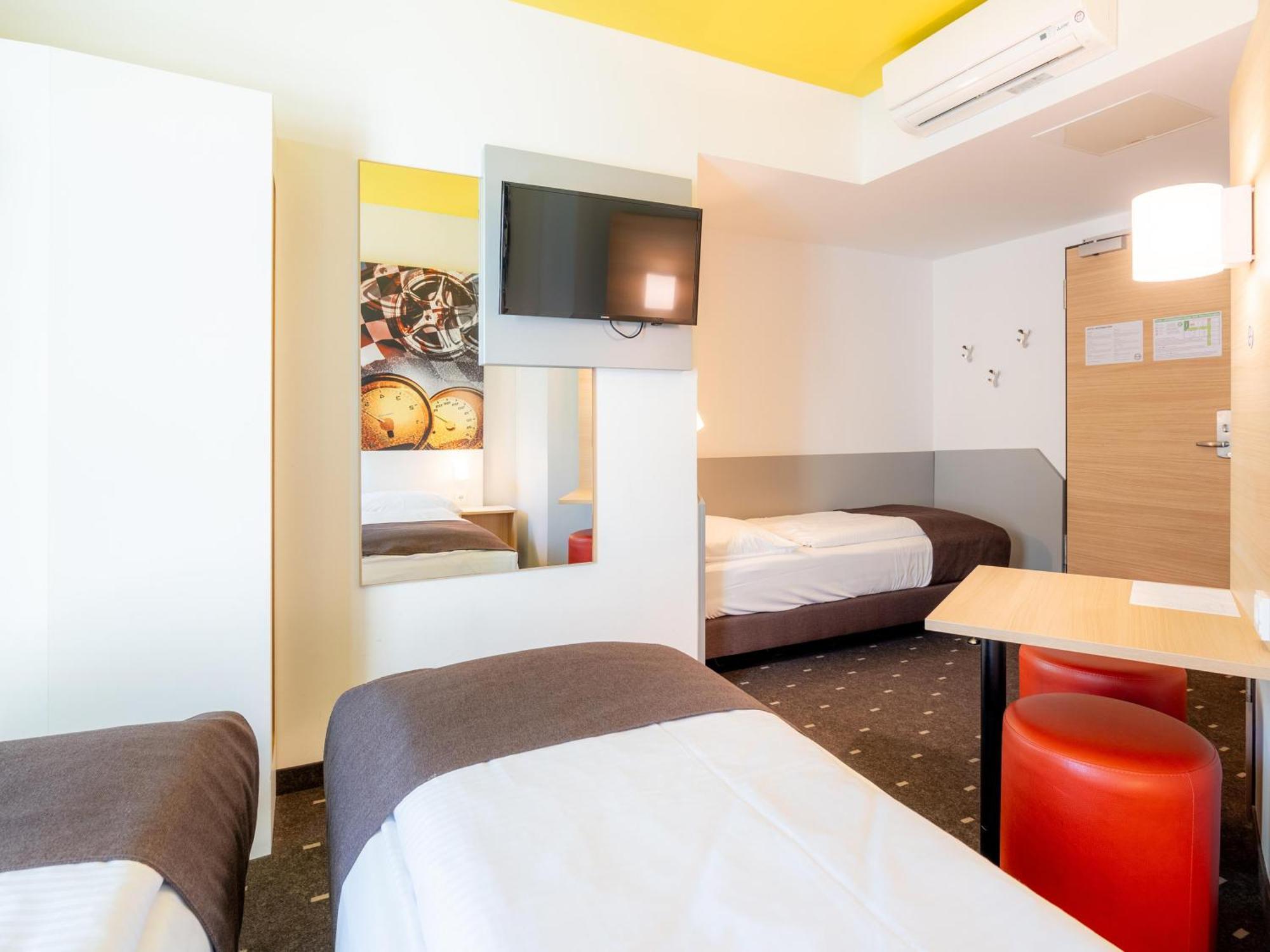 B&B Hotel Stuttgart-Zuffenhausen 외부 사진